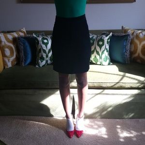 *NO LONGER AVAILABLE* Vintage! Textured black suede leather skirt!